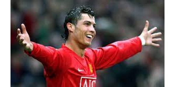 Ronaldo brak 5 records met 2 goals
